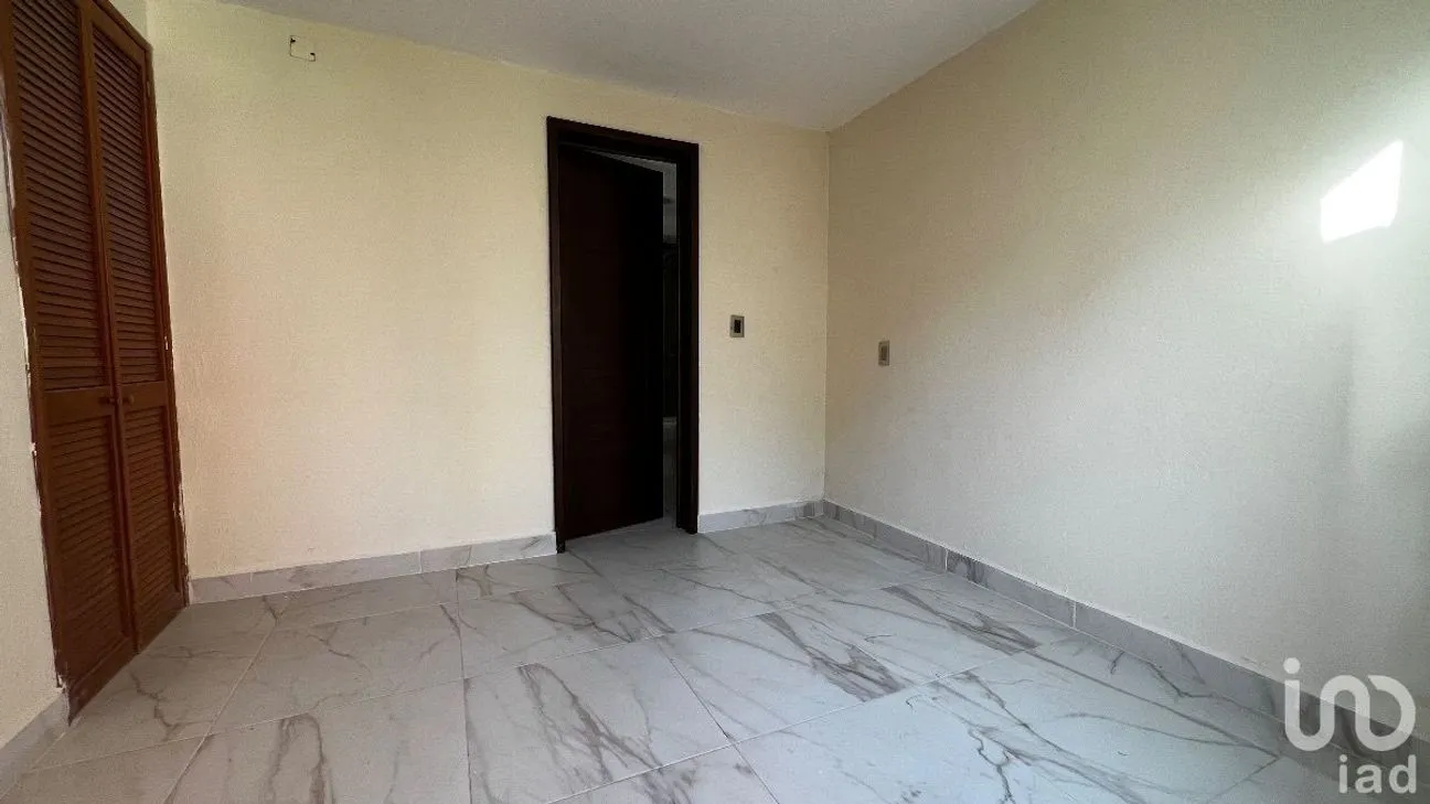 Casa en Venta en Burocrático, Guanajuato, Guanajuato | NEX-227988 | iad México | Foto 6 de 48