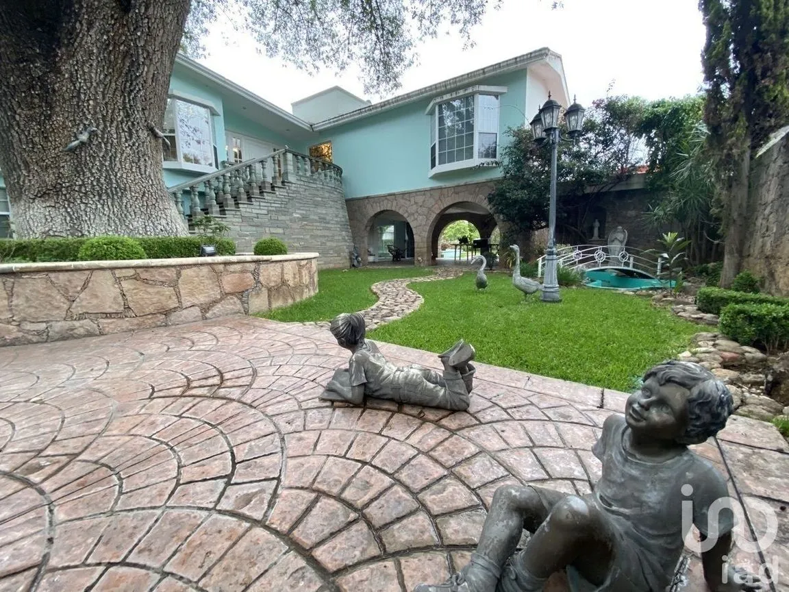Casa en Venta en Paseo de La Presa, Guanajuato, Guanajuato | NEX-227993 | iad México | Foto 2 de 35
