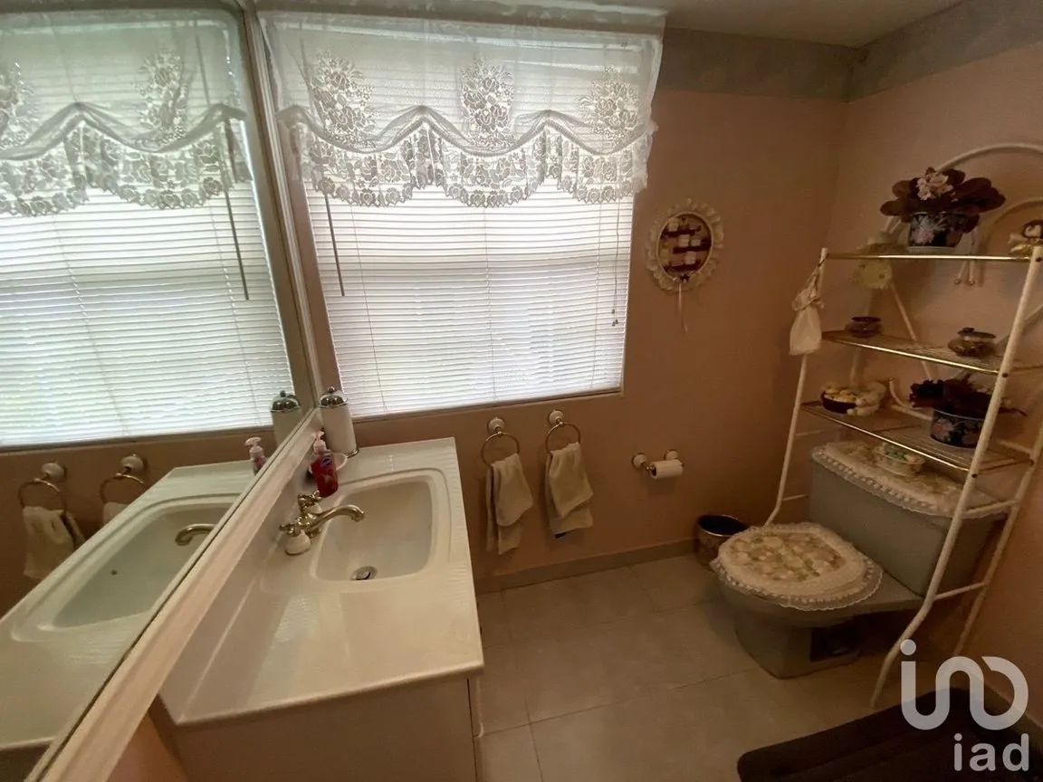 Casa en Venta en Paseo de La Presa, Guanajuato, Guanajuato | NEX-227993 | iad México | Foto 9 de 35