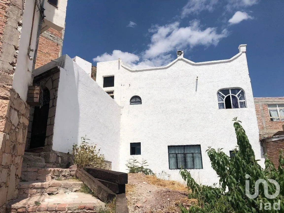 Casa en Venta en Pastita, Guanajuato, Guanajuato | NEX-228003 | iad México | Foto 1 de 21