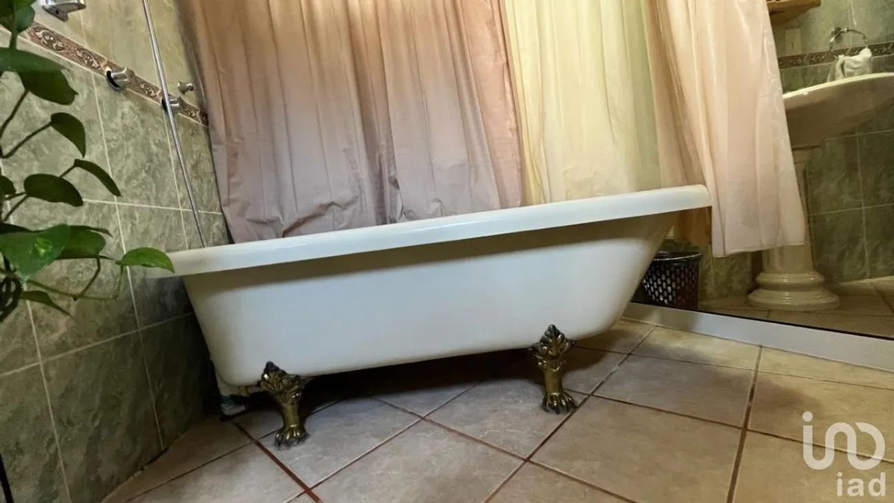 Casa en Venta en Lomas de Valenciana, Guanajuato, Guanajuato | NEX-228015 | iad México | Foto 12 de 29