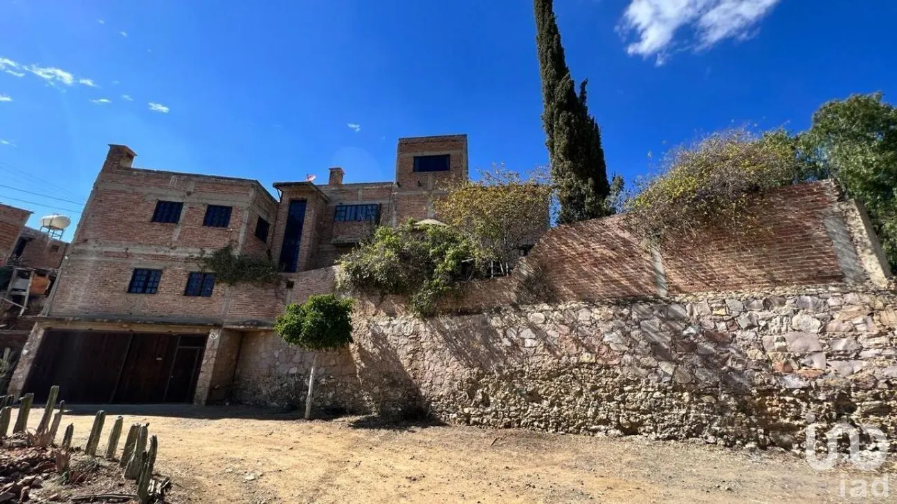 Casa en Venta en Lomas de Valenciana, Guanajuato, Guanajuato | NEX-228015 | iad México | Foto 7 de 29