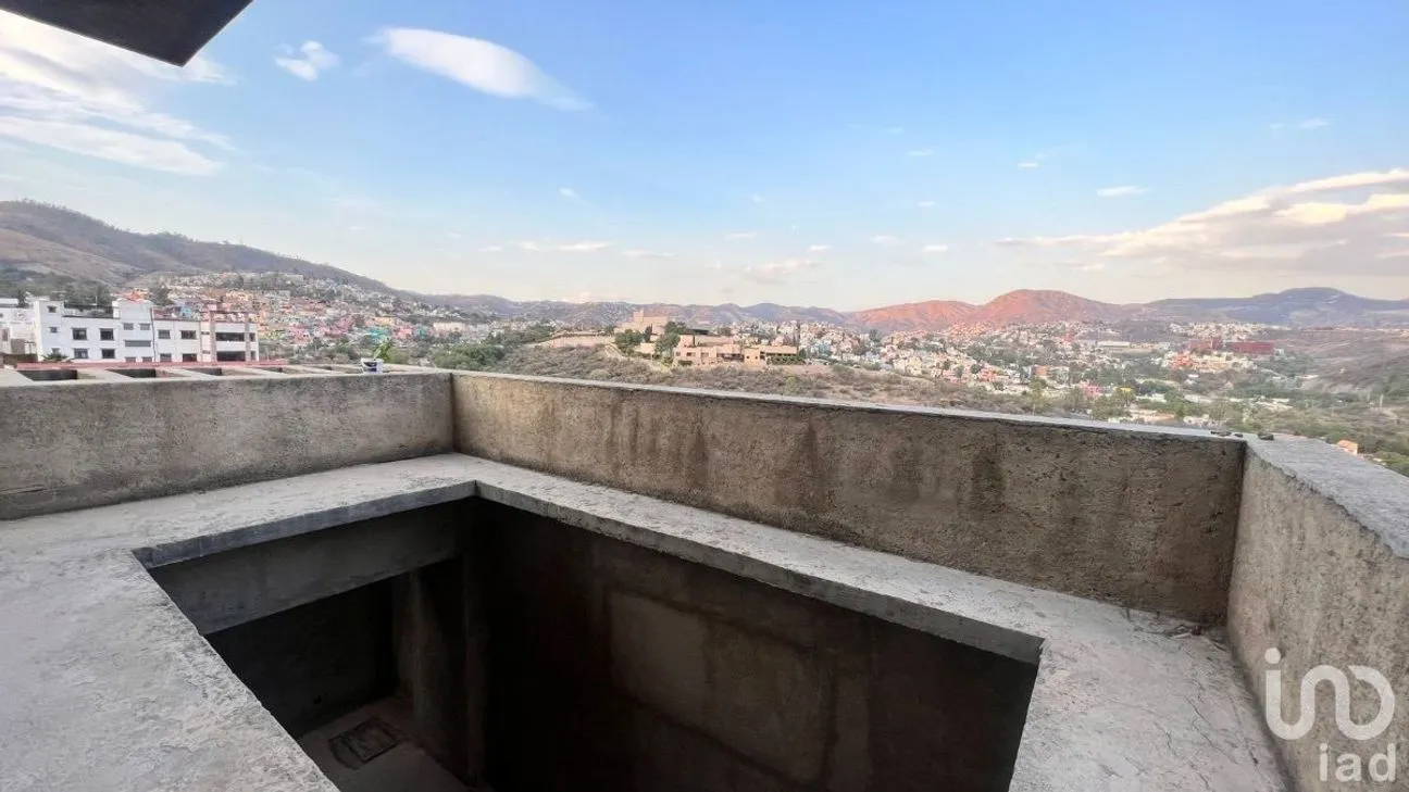 Casa en Venta en Residencial Marfil, Guanajuato, Guanajuato | NEX-228023 | iad México | Foto 30 de 32