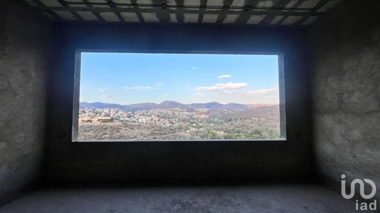 Casa en Venta en Residencial Marfil, Guanajuato, Guanajuato | NEX-228023 | iad México | Foto 4 de 32