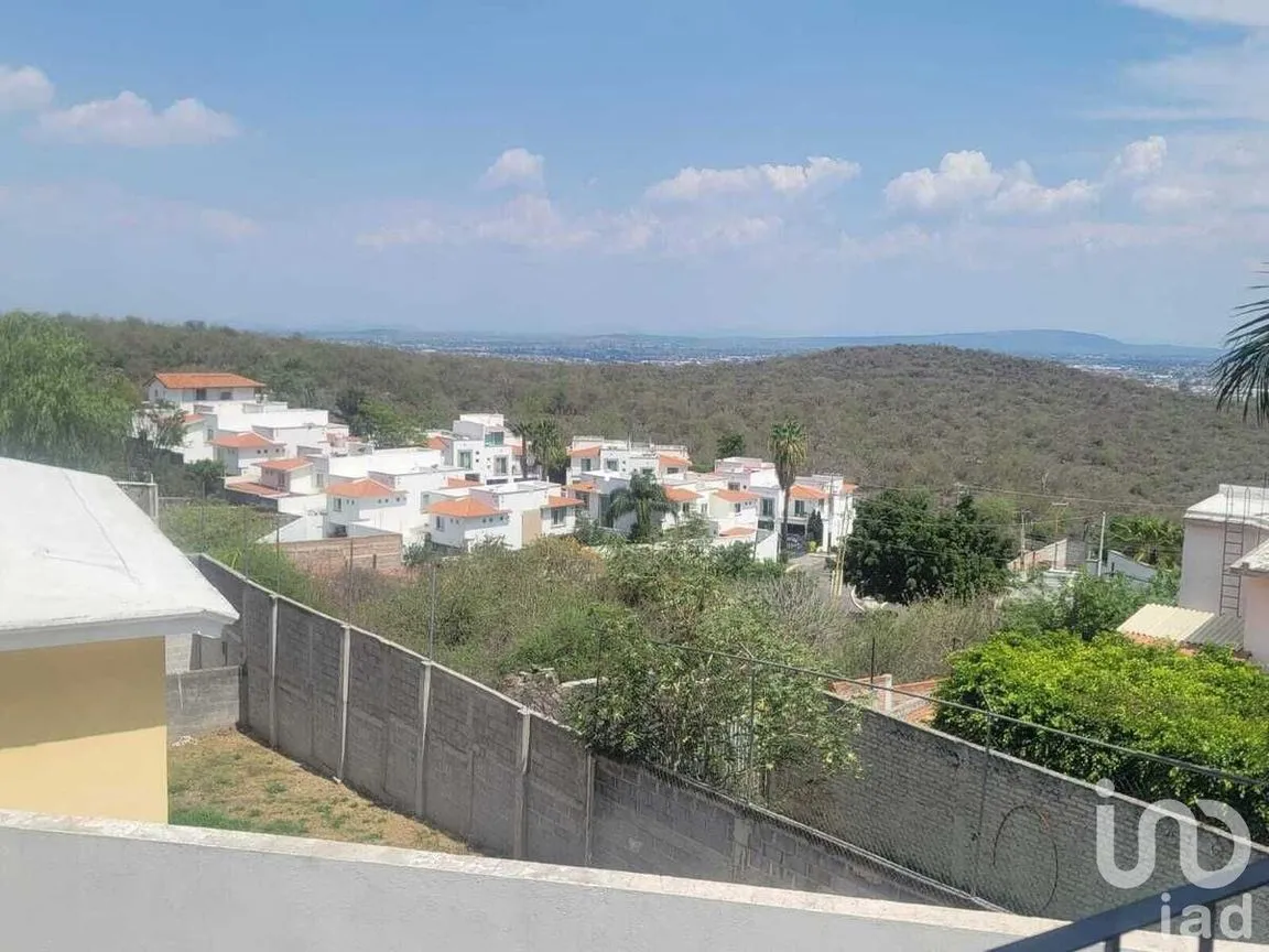 Casa en Venta en Lomas del Pedregal, Irapuato, Guanajuato | NEX-228043 | iad México | Foto 15 de 25