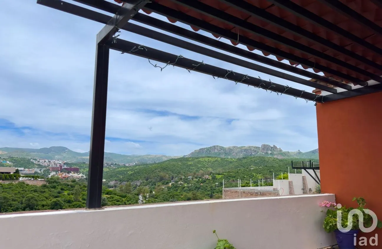 Casa en Venta en Residencial Marfil, Guanajuato, Guanajuato | NEX-228048 | iad México | Foto 35 de 39