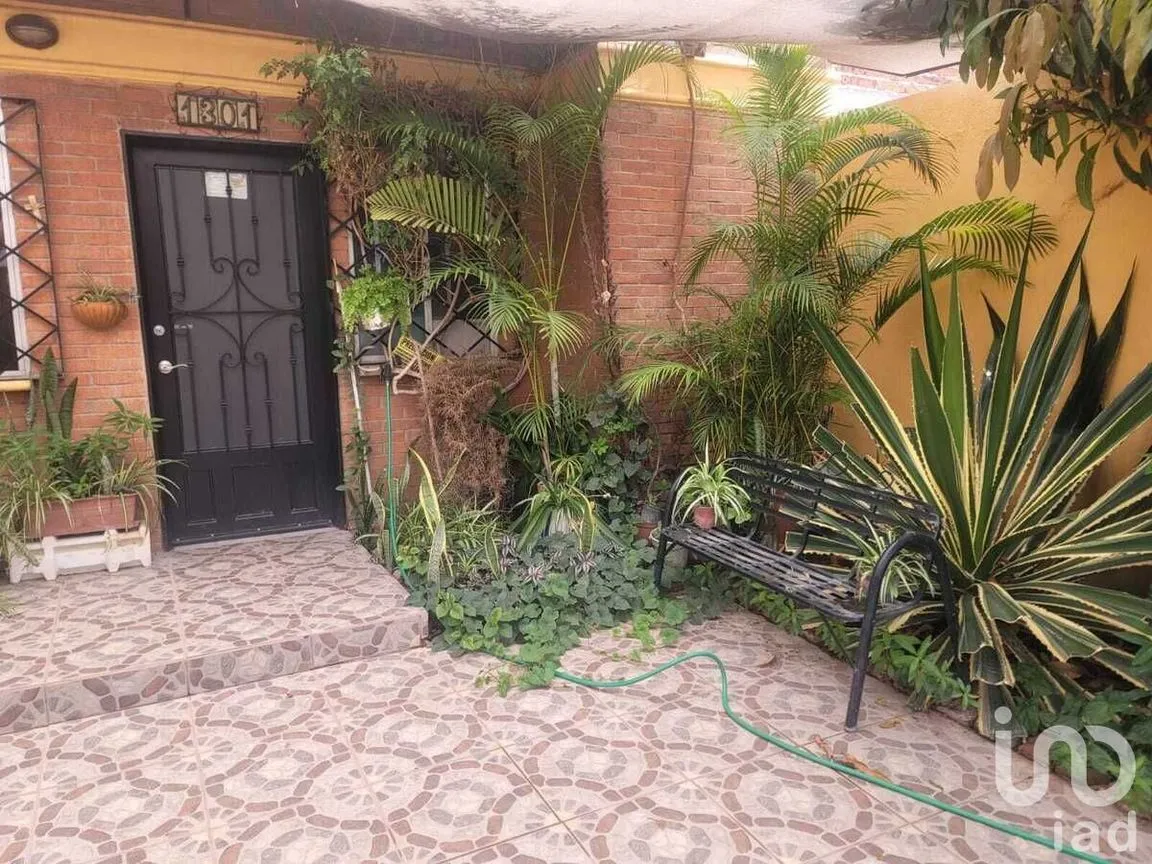 Casa en Venta en Las Brisas, Irapuato, Guanajuato | NEX-228050 | iad México | Foto 4 de 12