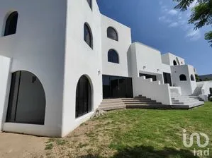 NEX-232846 - Departamento en Venta, con 2 recamaras, con 2 baños, con 112.96 m2 de construcción en Loma Pozuelos, CP 36080, Guanajuato.
