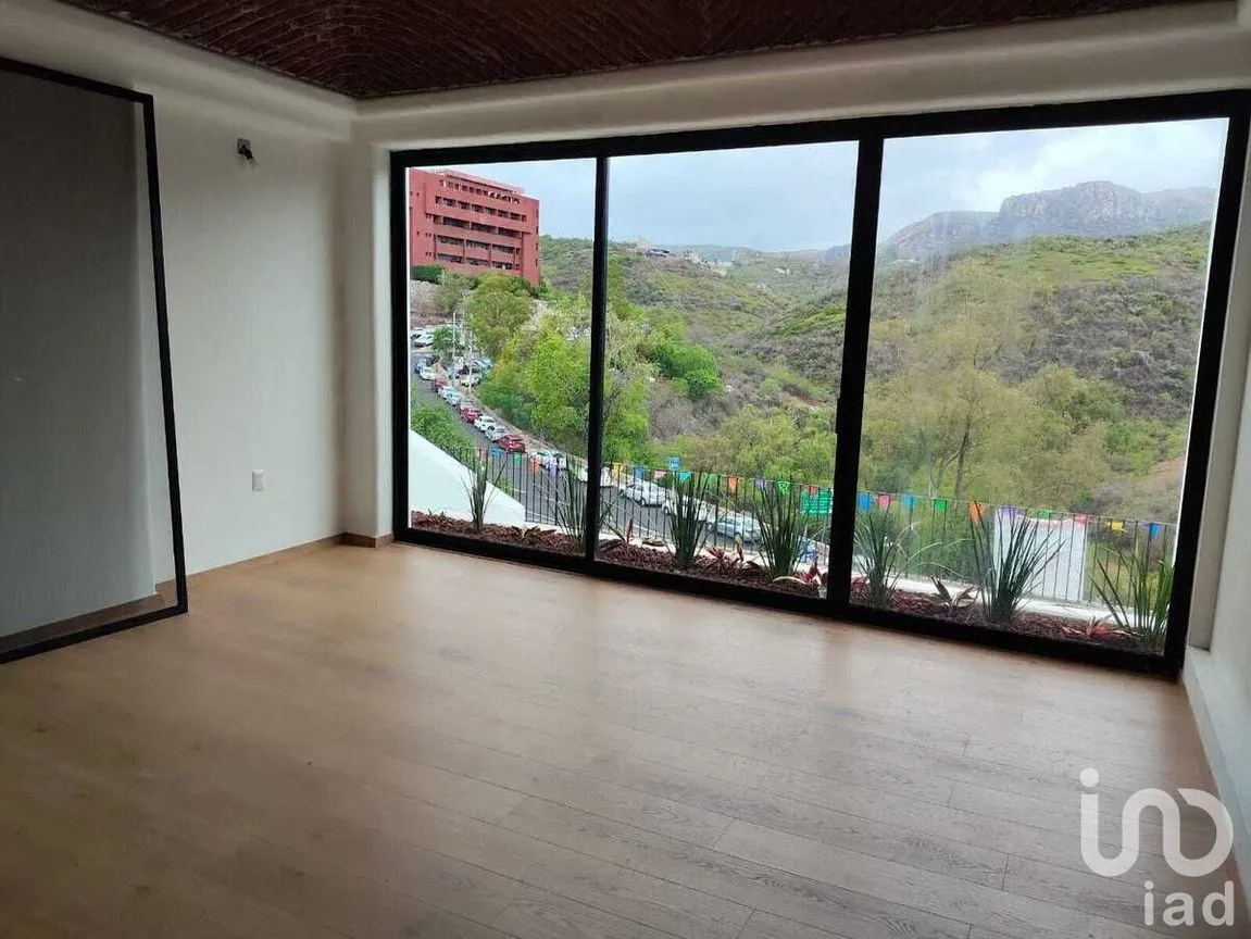 Departamento en Venta en Loma Pozuelos, Guanajuato, Guanajuato | NEX-232848 | iad México | Foto 2 de 21