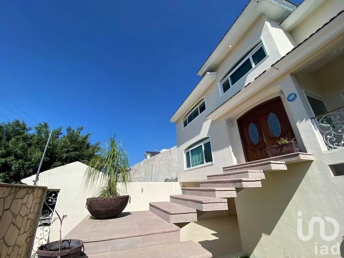 Casa en Venta en Bosques del Refugio, León, Guanajuato | NEX-277177 | iad México | Foto 6 de 37