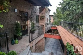 NEX-277238 - Casa en Venta, con 10 recamaras, con 4 baños, con 725 m2 de construcción en San José Huiloteapan, CP 52797, Estado de México.