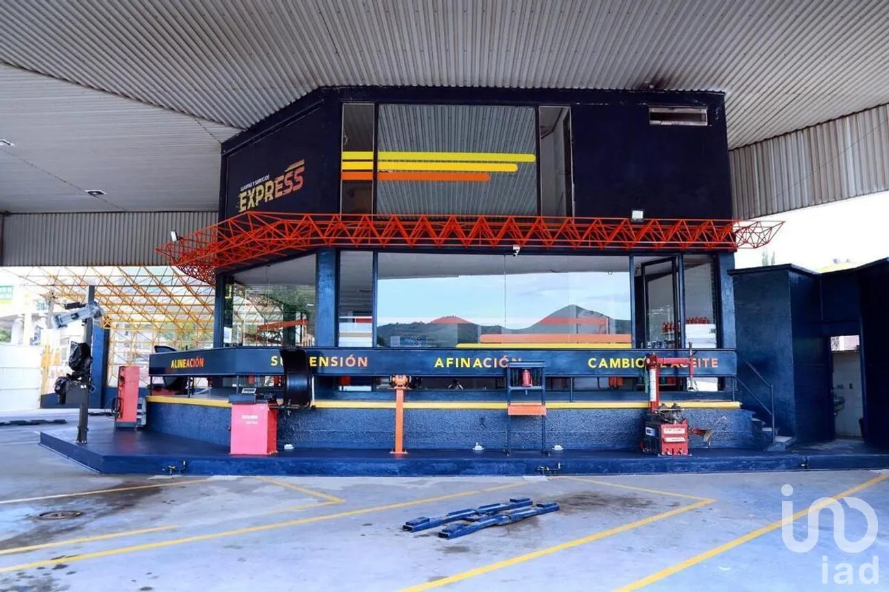 Local en Renta en Tres Estrellas, Guanajuato, Guanajuato | NEX-277256 | iad México | Foto 2 de 9