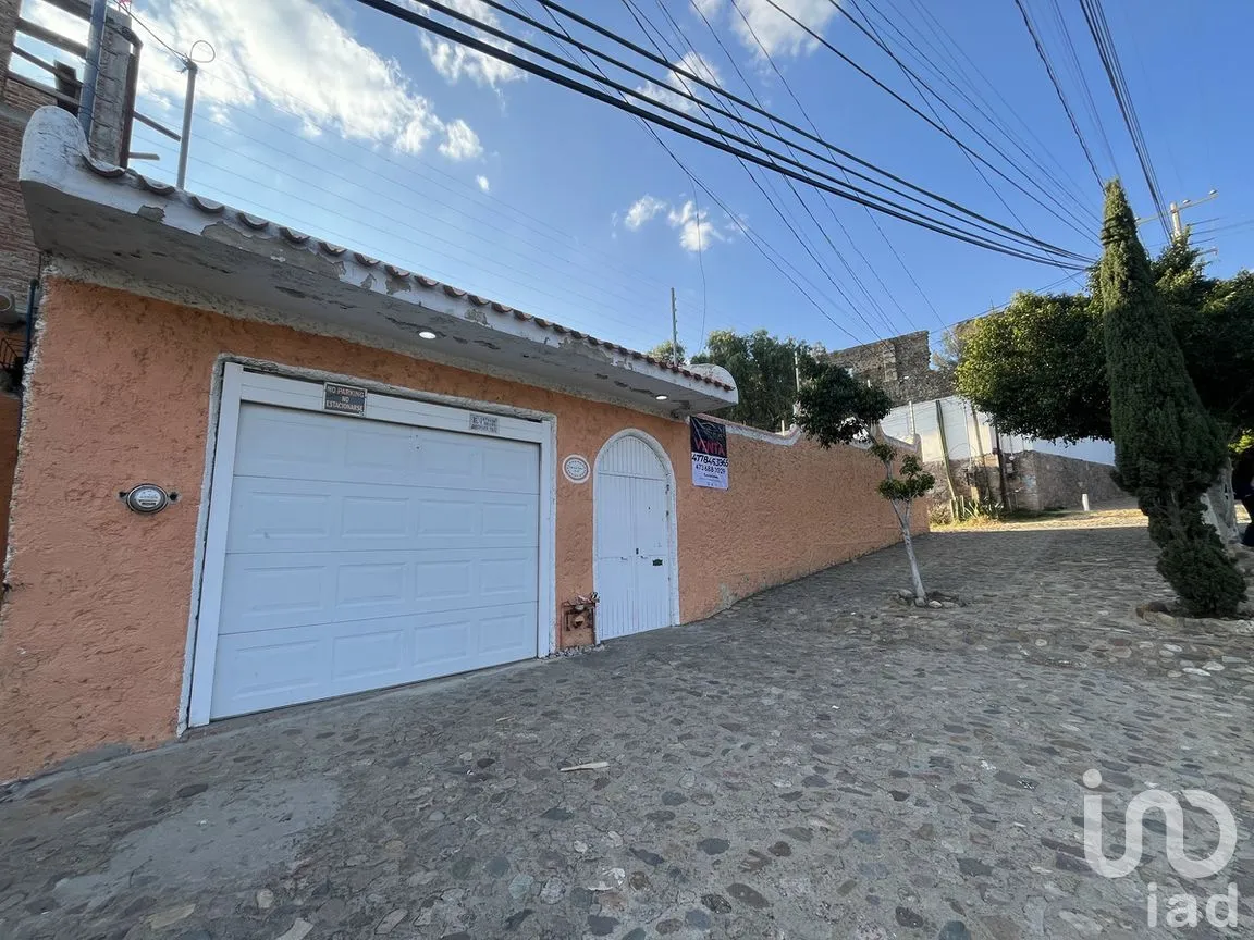 Casa en Venta en Lomas de Valenciana, Guanajuato, Guanajuato | NEX-277257 | iad México | Foto 1 de 43