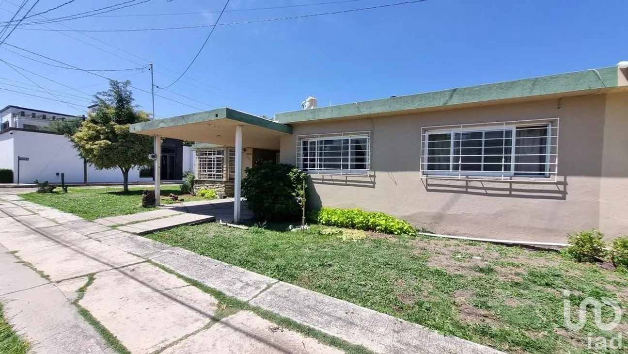 Casa en Venta en Bellavista, Salamanca, Guanajuato | NEX-277260 | iad México | Foto 1 de 20