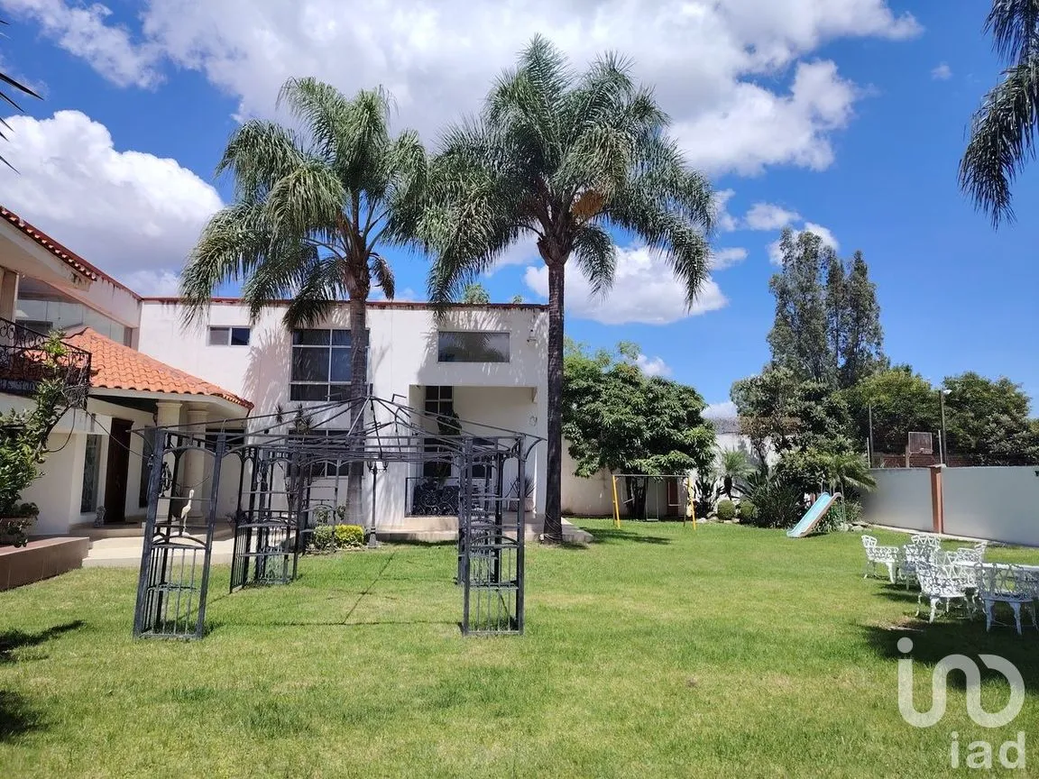 Casa en Venta en Brisas del Campo II, León, Guanajuato | NEX-277324 | iad México | Foto 1 de 33