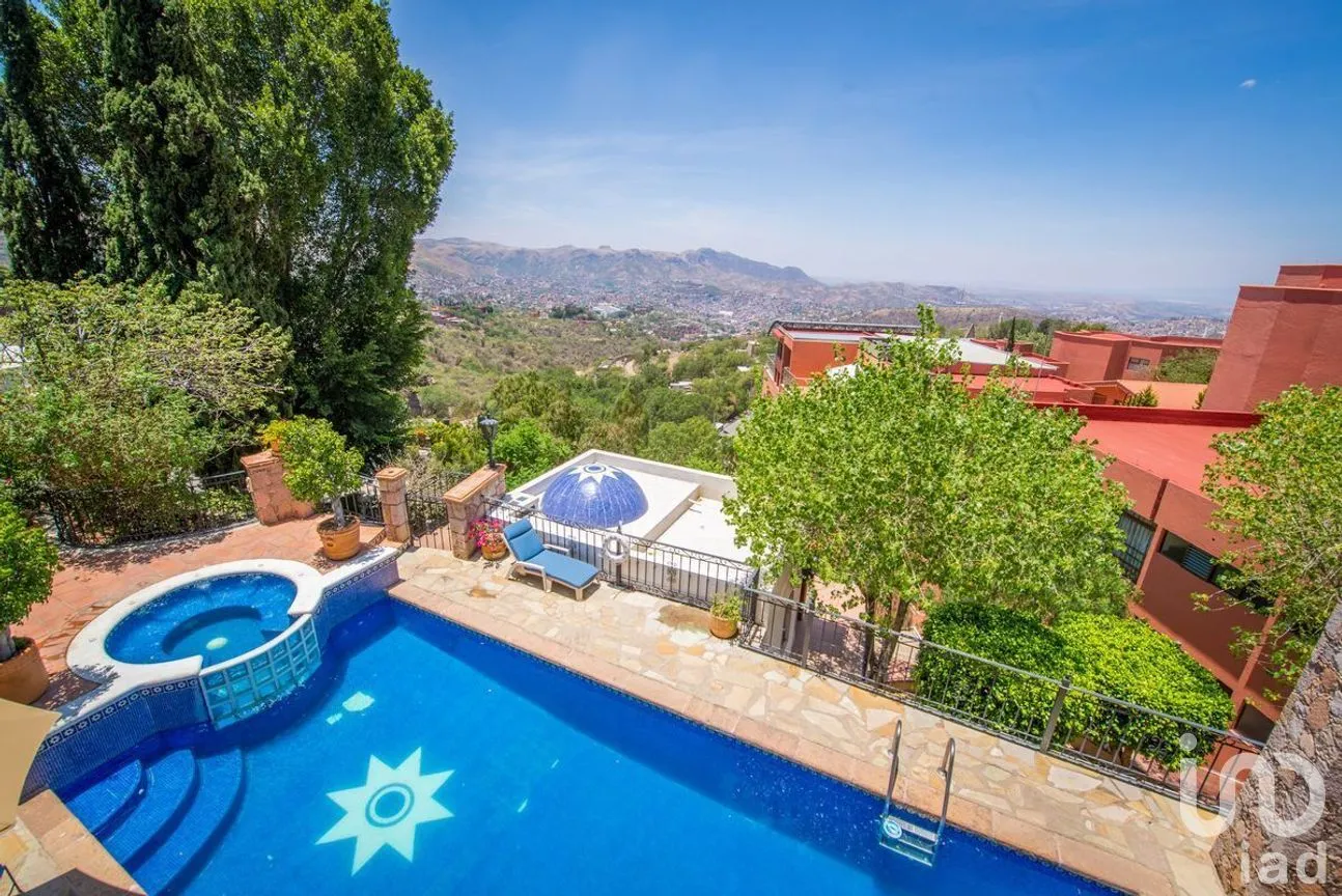 Casa en Venta en Lomas de Valenciana, Guanajuato, Guanajuato | NEX-277412 | iad México | Foto 21 de 39