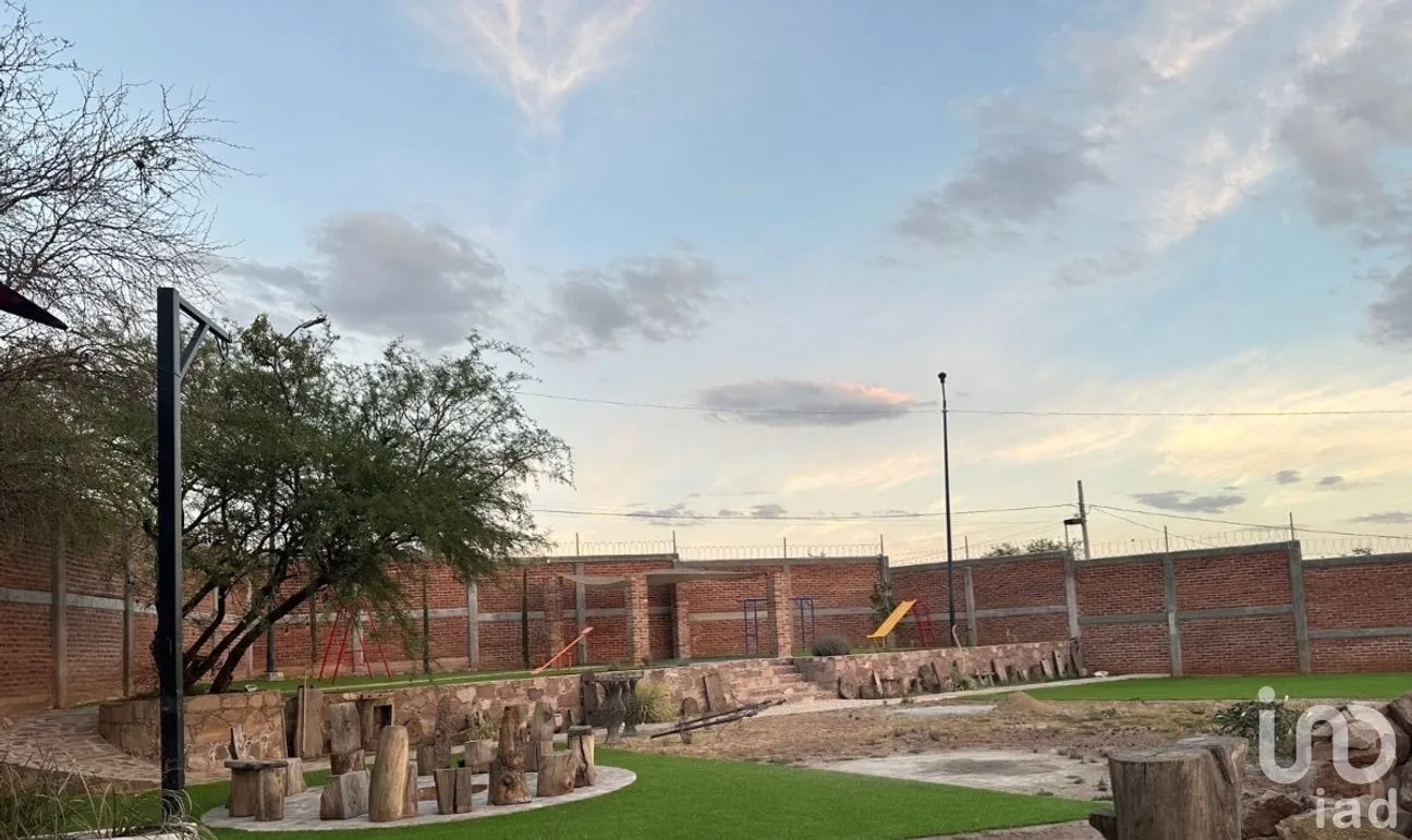 Terreno en Venta en Paso de Pirules, Guanajuato, Guanajuato | NEX-278185 | iad México | Foto 3 de 14