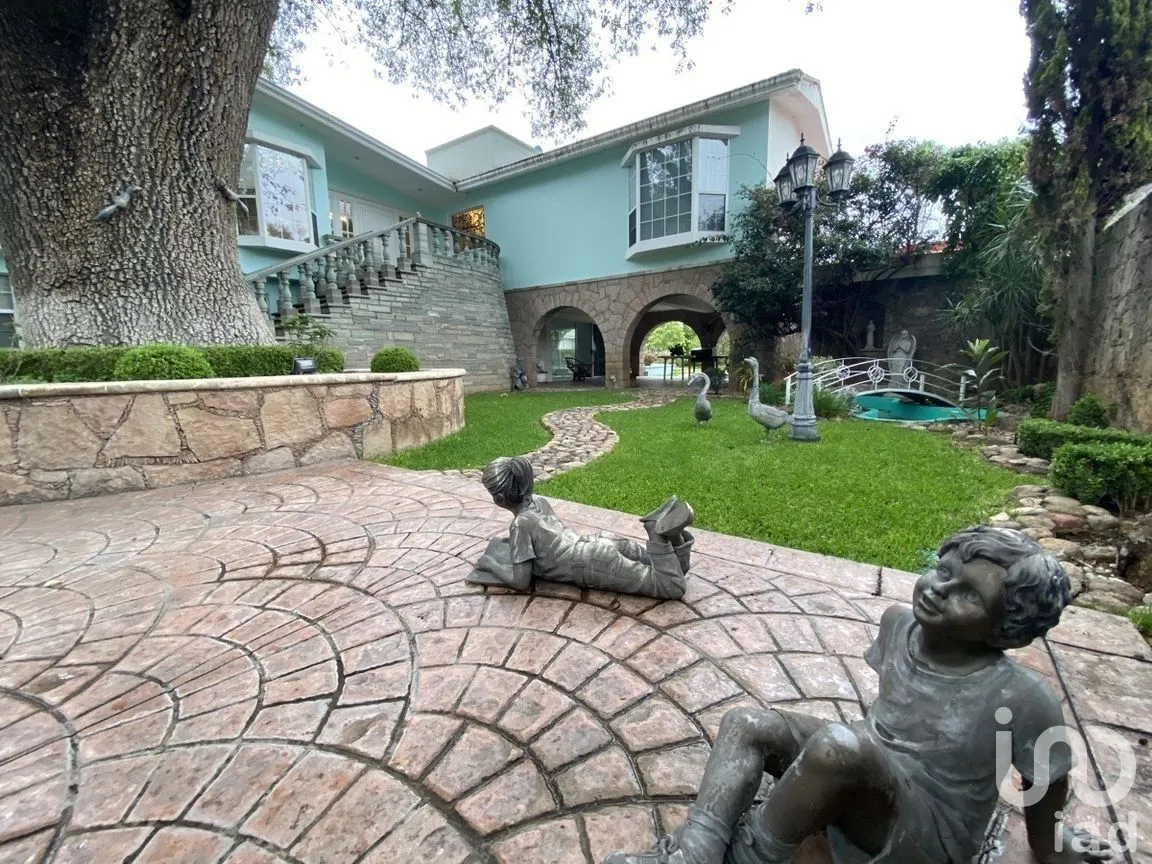 Casa en Venta en Paseo de La Presa, Guanajuato, Guanajuato | NEX-284280 | iad México | Foto 2 de 35
