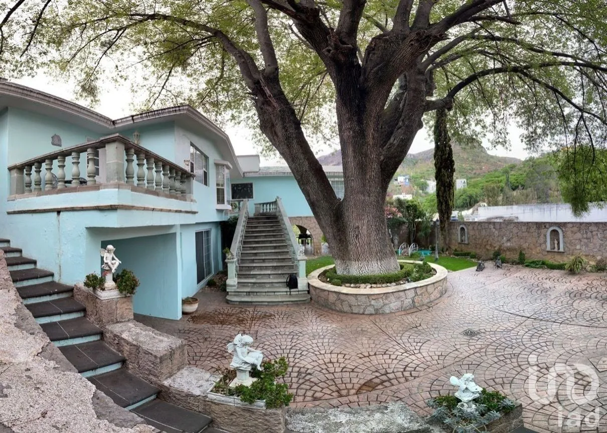 Casa en Venta en Paseo de La Presa, Guanajuato, Guanajuato | NEX-284280 | iad México | Foto 1 de 35