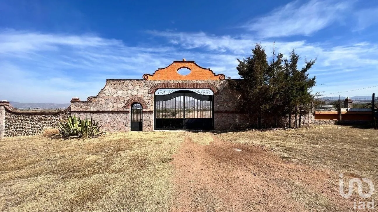Casa en Venta en El Tejabán, Guanajuato, Guanajuato | NEX-284291 | iad México | Foto 2 de 32