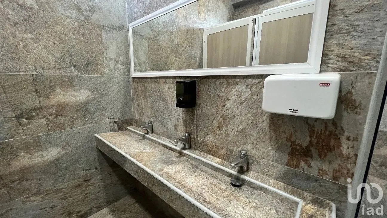 Oficina en Renta en Burocrático, Guanajuato, Guanajuato | NEX-284298 | iad México | Foto 15 de 26