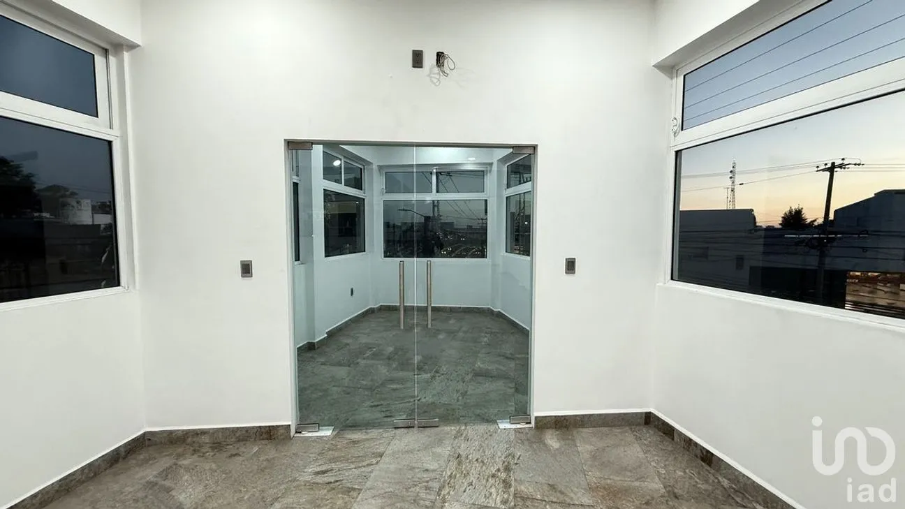 Oficina en Renta en Burocrático, Guanajuato, Guanajuato | NEX-284298 | iad México | Foto 5 de 26
