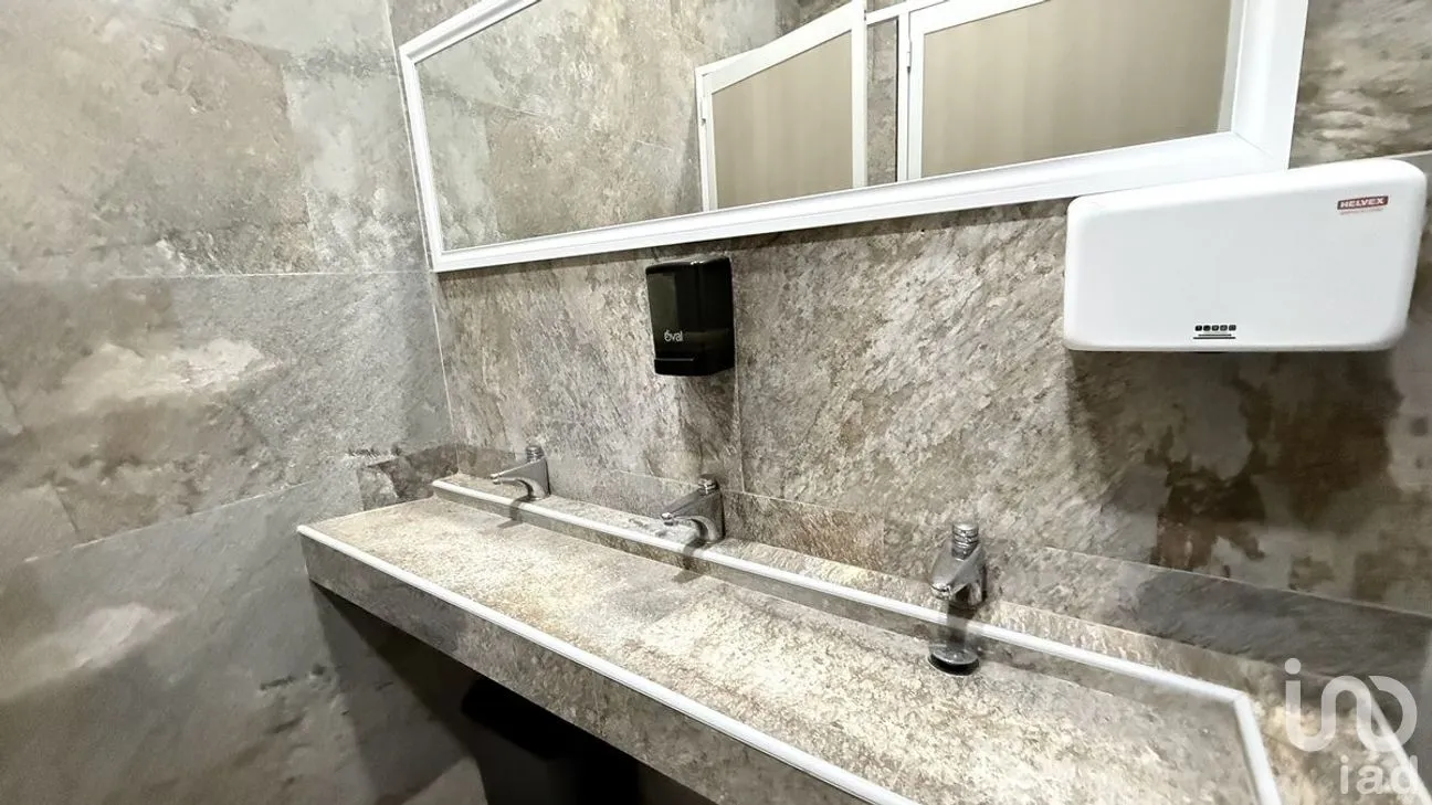 Oficina en Renta en Burocrático, Guanajuato, Guanajuato | NEX-284298 | iad México | Foto 10 de 26