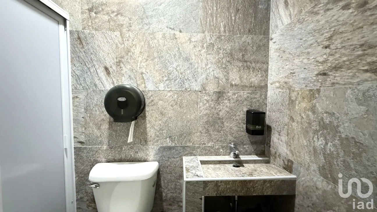 Oficina en Renta en Burocrático, Guanajuato, Guanajuato | NEX-284299 | iad México | Foto 8 de 18