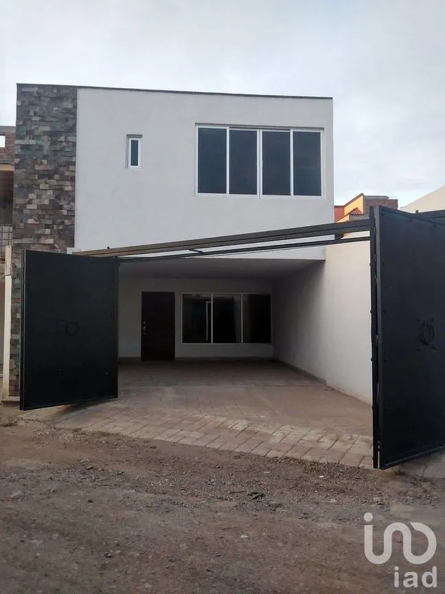 Casa en Venta en Yerbabuena, Guanajuato, Guanajuato | NEX-291585 | iad México | Foto 2 de 11