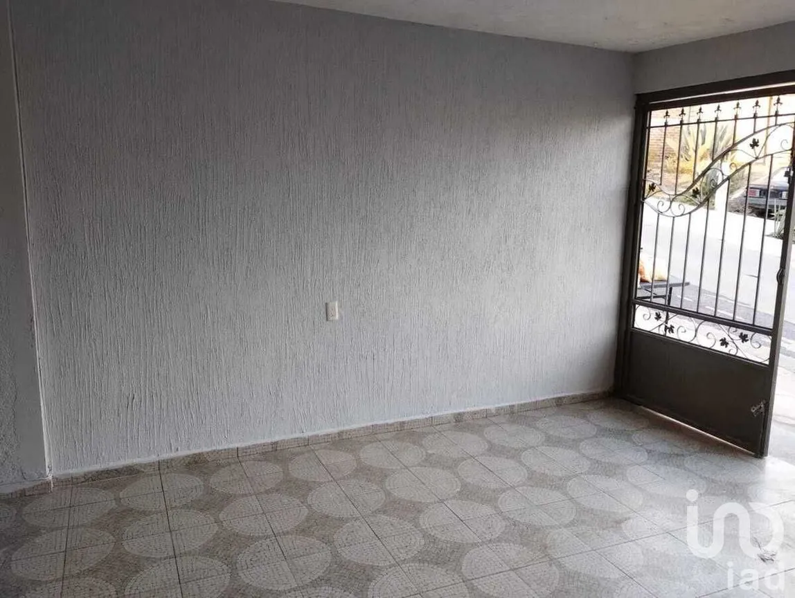 Casa en Renta en Villas de San Nicolás III, León, Guanajuato | NEX-292338 | iad México | Foto 5 de 13