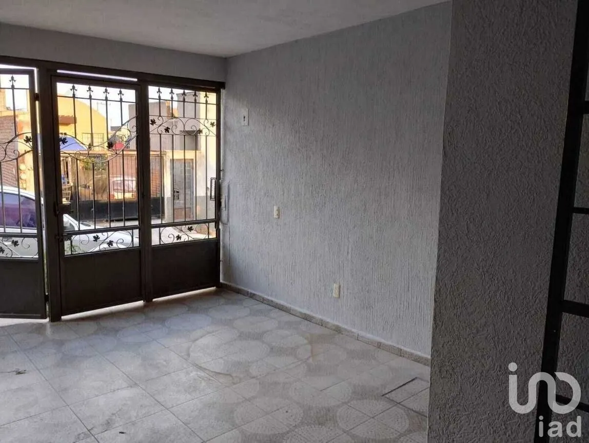 Casa en Renta en Villas de San Nicolás III, León, Guanajuato | NEX-292338 | iad México | Foto 6 de 13