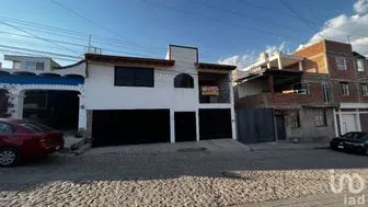 NEX-293079 - Casa en Venta, con 3 recamaras, con 2 baños, con 400 m2 de construcción en Peñitas, CP 36255, Guanajuato.