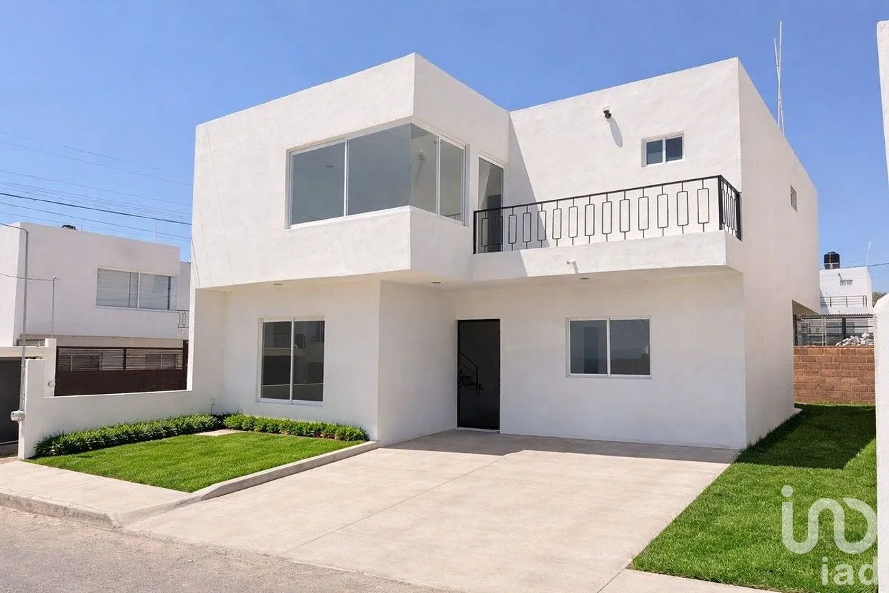 Casa en Venta en Santa Teresa, Guanajuato, Guanajuato | NEX-293799 | iad México | Foto 1 de 15