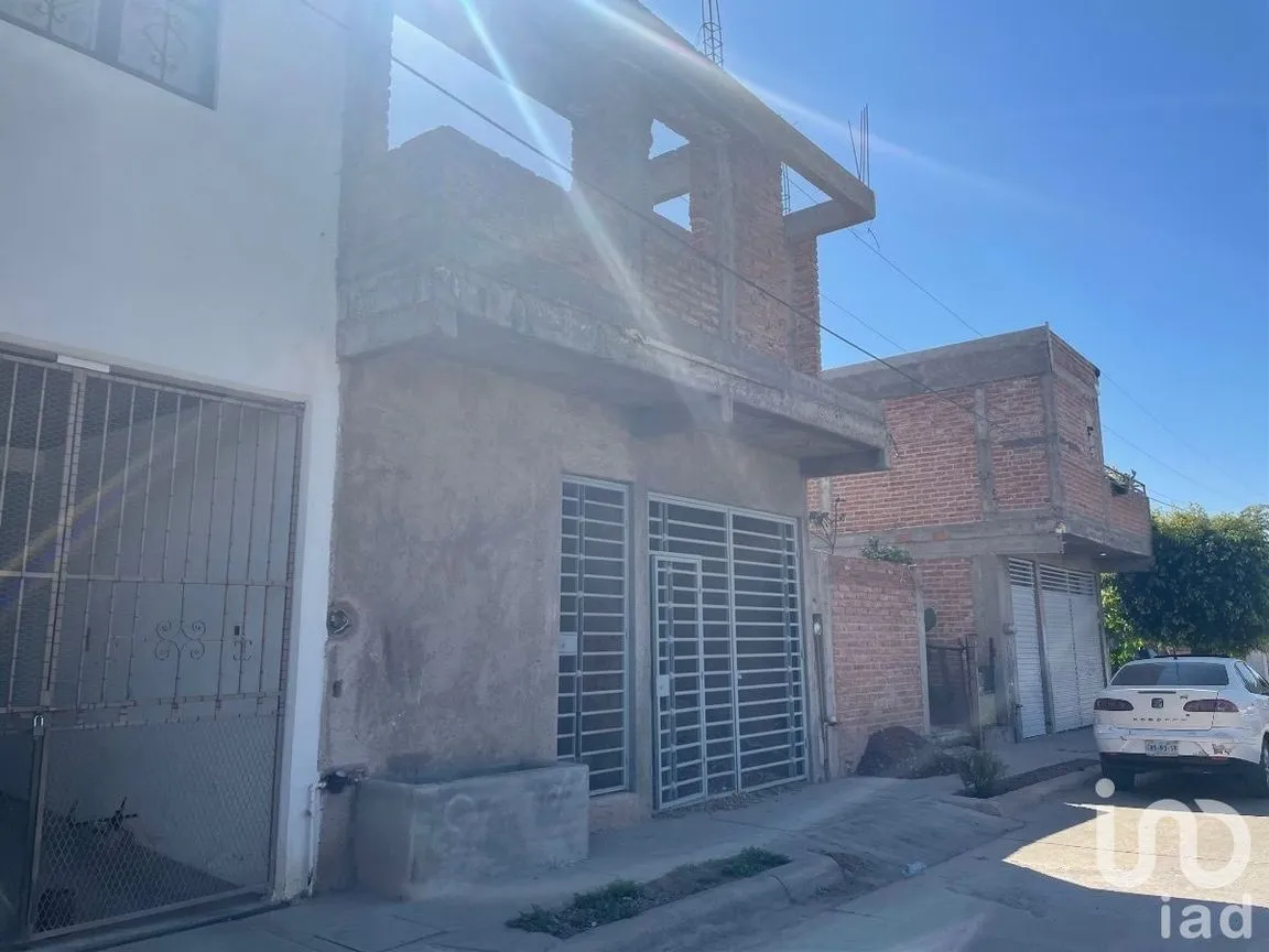 Casa en Venta en Balcones de Santa Fé, Guanajuato, Guanajuato | NEX-97750 | iad México | Foto 1 de 5