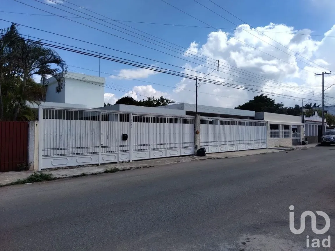 Casa en Venta en Las Brisas, Mérida, Yucatán | NEX-226935 | iad México | Foto 2 de 36