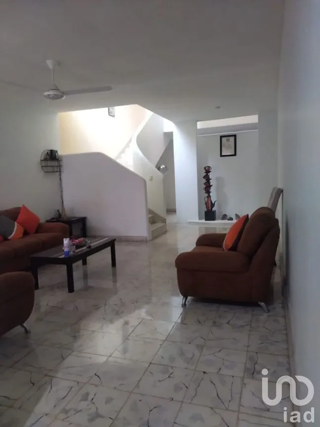 Casa en Venta en Las Brisas, Mérida, Yucatán | NEX-226935 | iad México | Foto 4 de 36