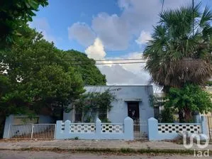 NEX-280907 - Casa en Renta, con 4 recamaras, con 2 baños en Garcia Gineres, CP 97070, Yucatán.