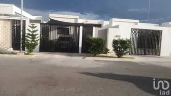 NEX-280920 - Casa en Venta, con 2 recamaras, con 1 baño, con 78.57 m2 de construcción en Las Américas, CP 97302, Yucatán.