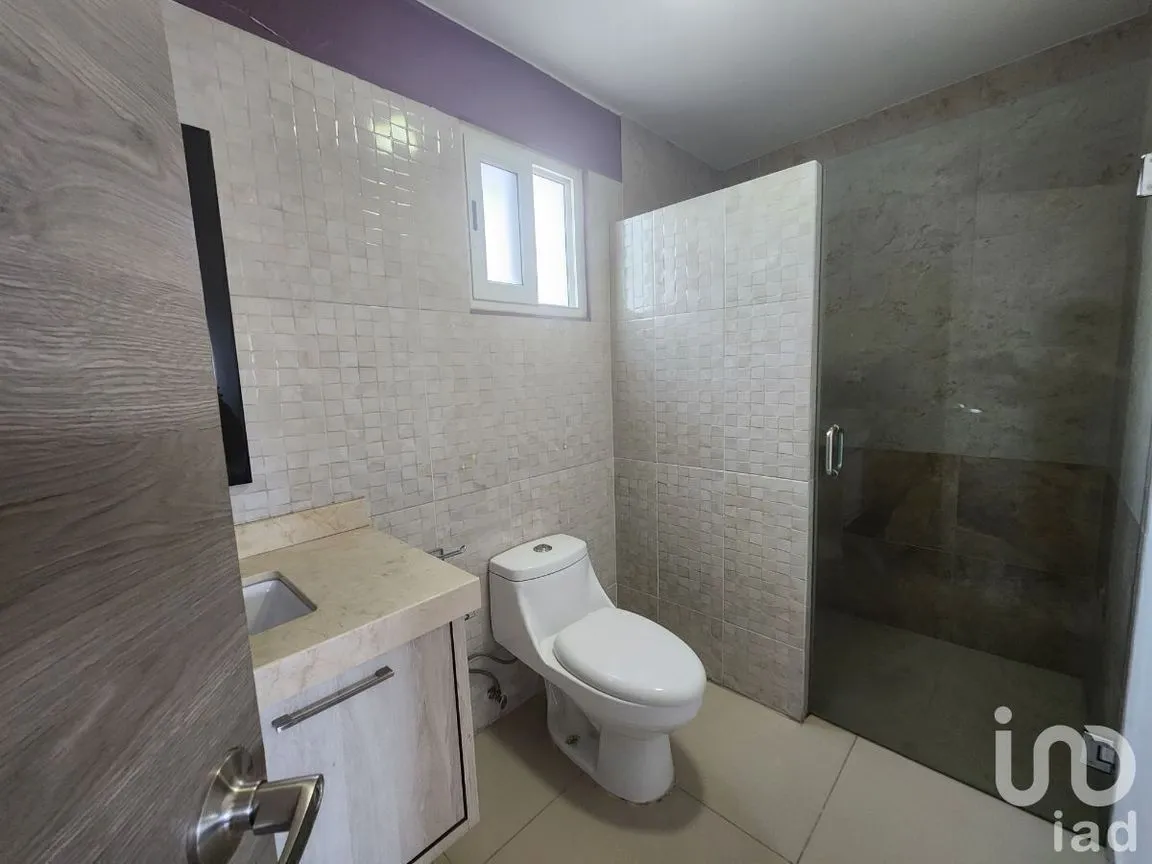 Departamento en Venta en Residencial el Refugio, Querétaro, Querétaro | NEX-226846 | iad México | Foto 13 de 24