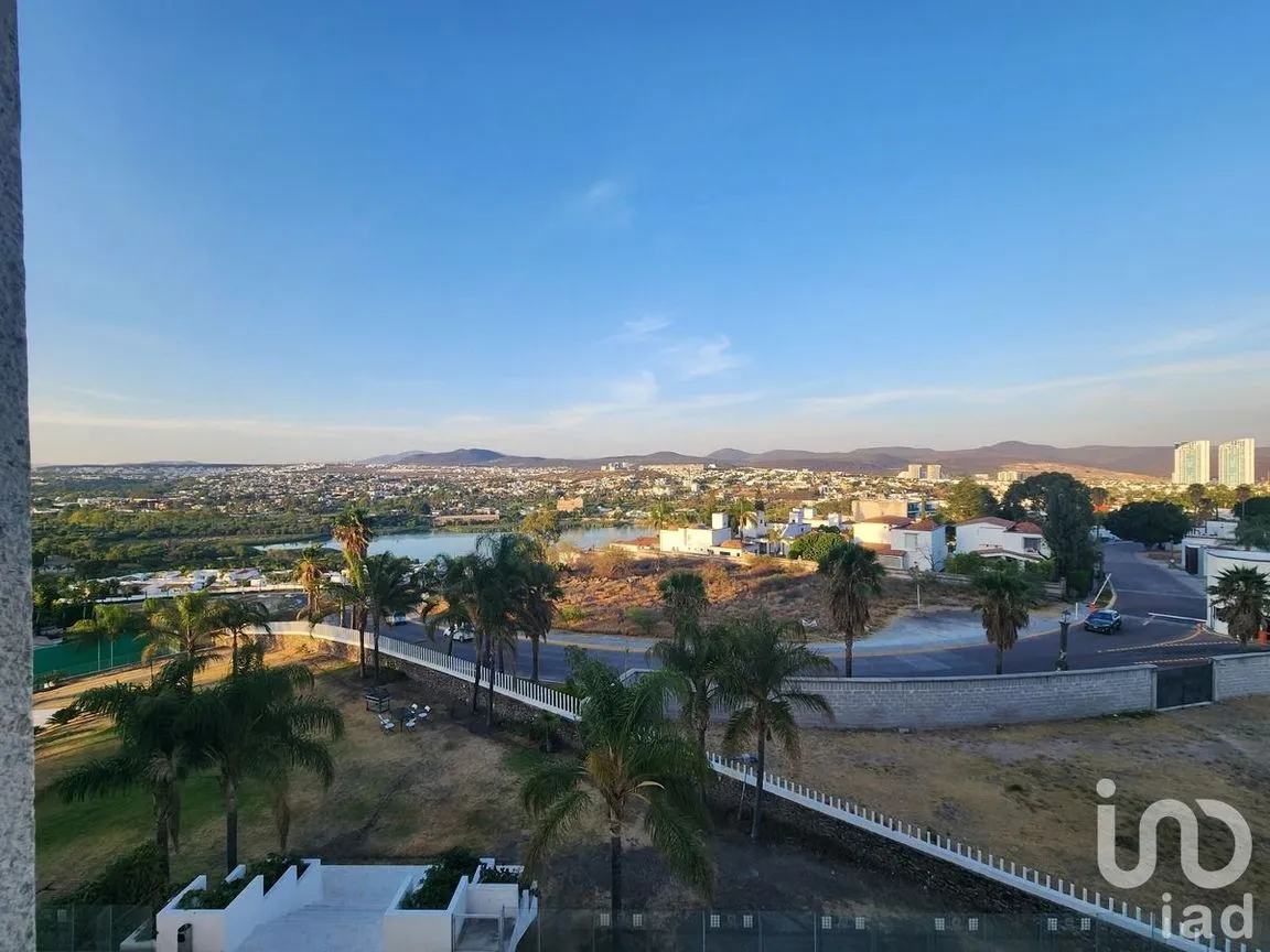 Departamento en Venta en Cumbres del Lago, Querétaro, Querétaro | NEX-227023 | iad México | Foto 3 de 17