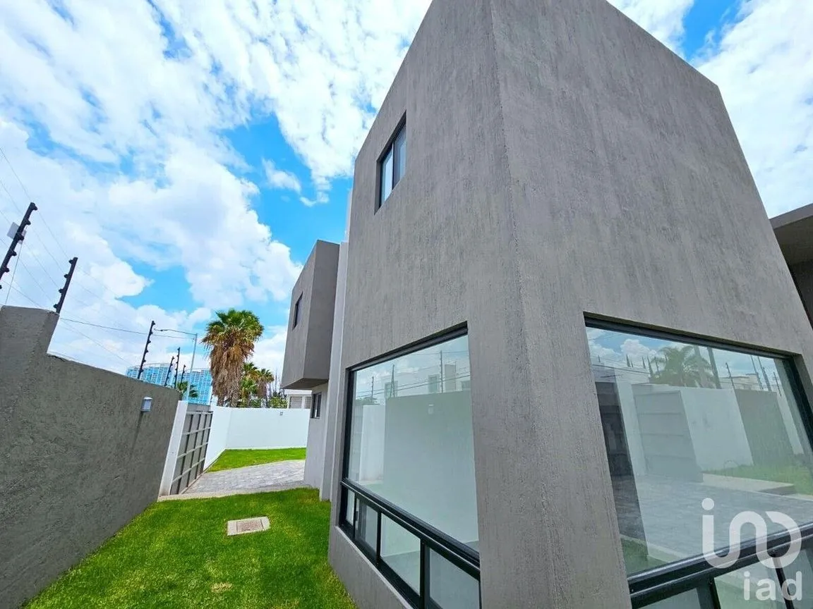 Casa en Venta en San Francisco Juriquilla, Querétaro, Querétaro | NEX-227222 | iad México | Foto 5 de 44