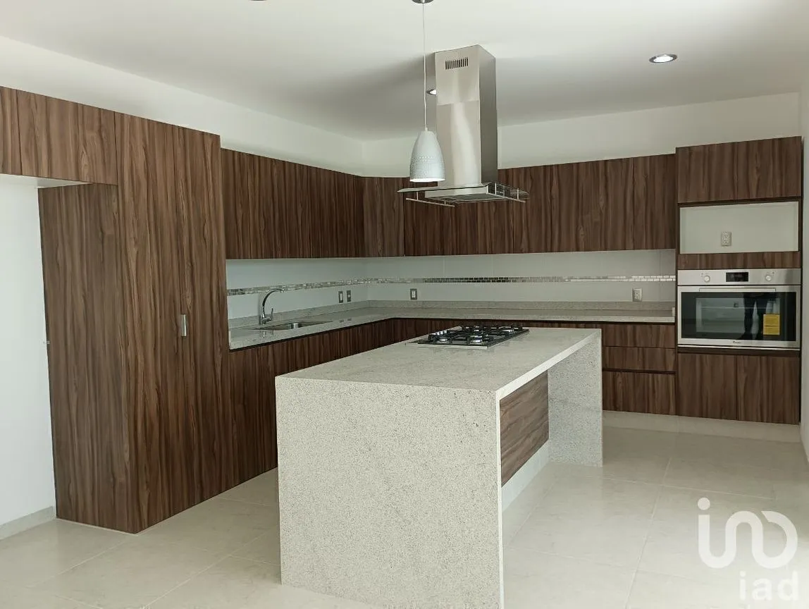 Casa en Venta en Lomas de Juriquilla, Querétaro, Querétaro | NEX-228085 | iad México | Foto 2 de 20