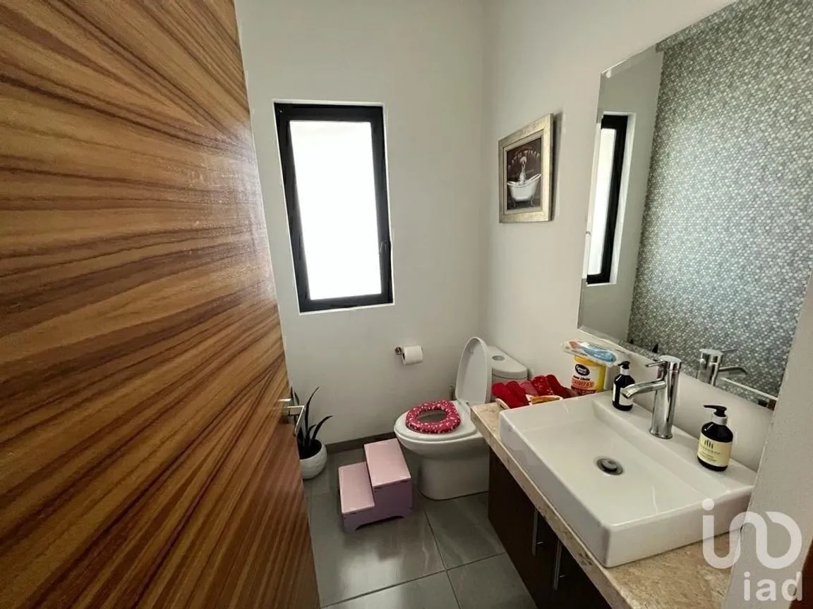 Casa en Venta en Lomas de Juriquilla, Querétaro, Querétaro | NEX-228089 | iad México | Foto 17 de 50