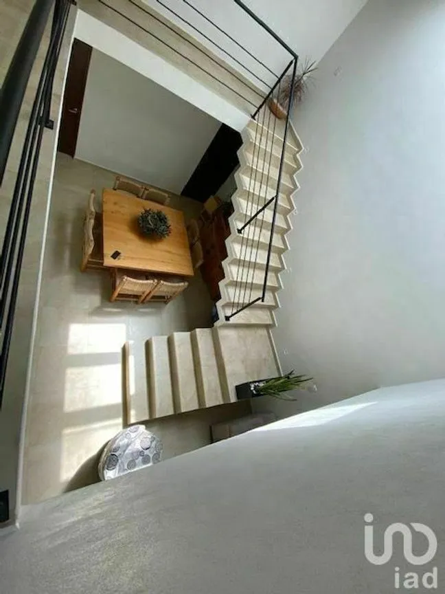 Casa en Venta en Lomas de Juriquilla, Querétaro, Querétaro | NEX-228125 | iad México | Foto 2 de 28