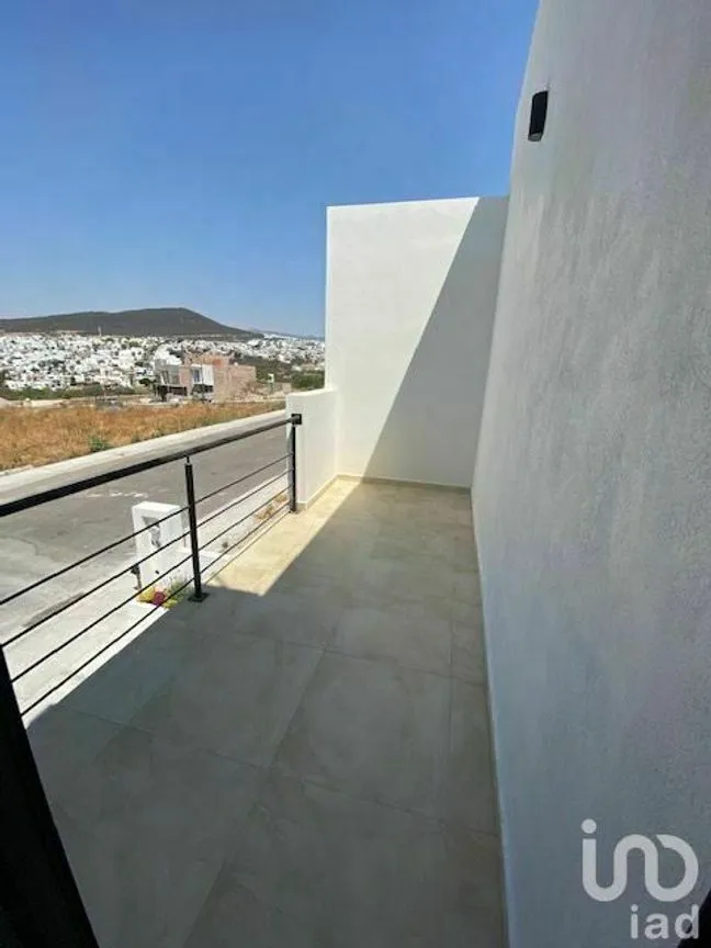 Casa en Venta en Lomas de Juriquilla, Querétaro, Querétaro | NEX-228125 | iad México | Foto 3 de 28