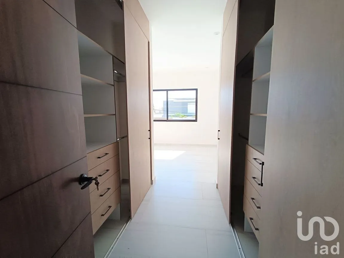 Casa en Venta en Lomas de Juriquilla, Querétaro, Querétaro | NEX-228128 | iad México | Foto 17 de 23