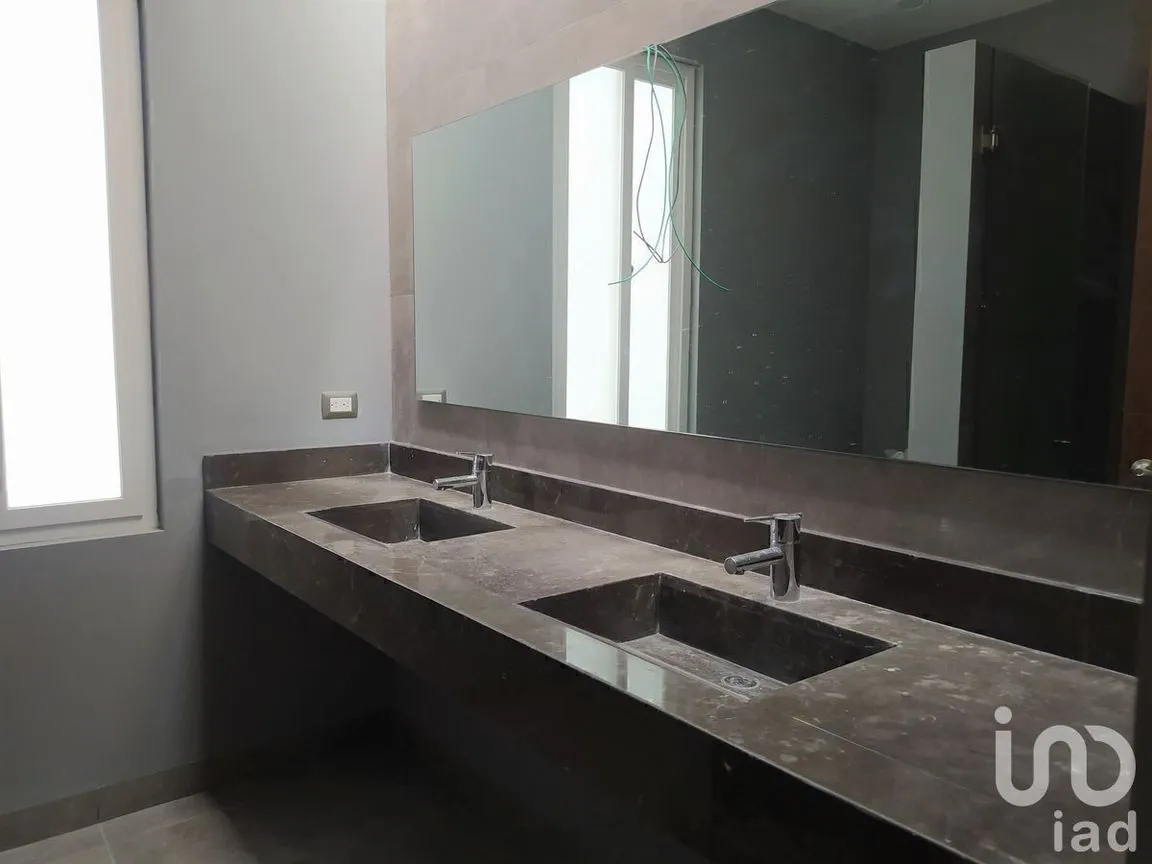 Casa en Venta en Lomas de Juriquilla, Querétaro, Querétaro | NEX-228129 | iad México | Foto 5 de 28