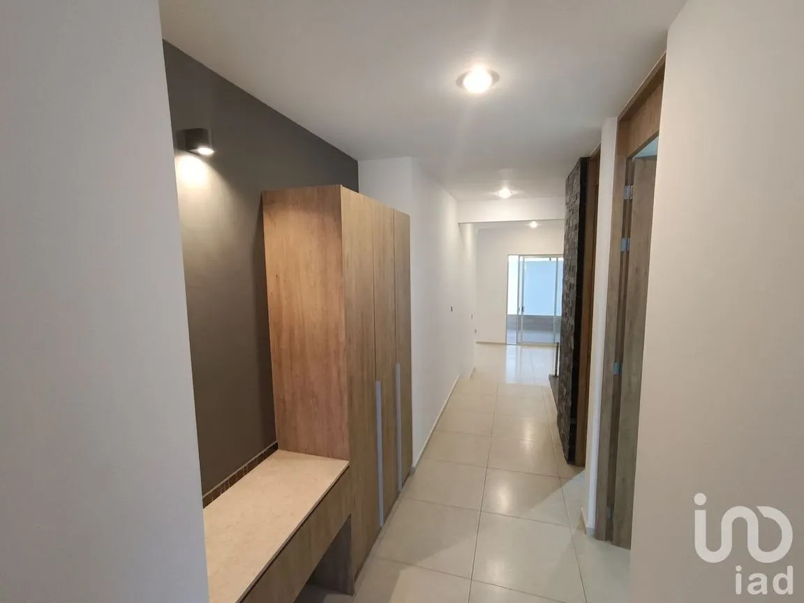 Casa en Venta en Lomas de Juriquilla, Querétaro, Querétaro | NEX-228290 | iad México | Foto 2 de 28