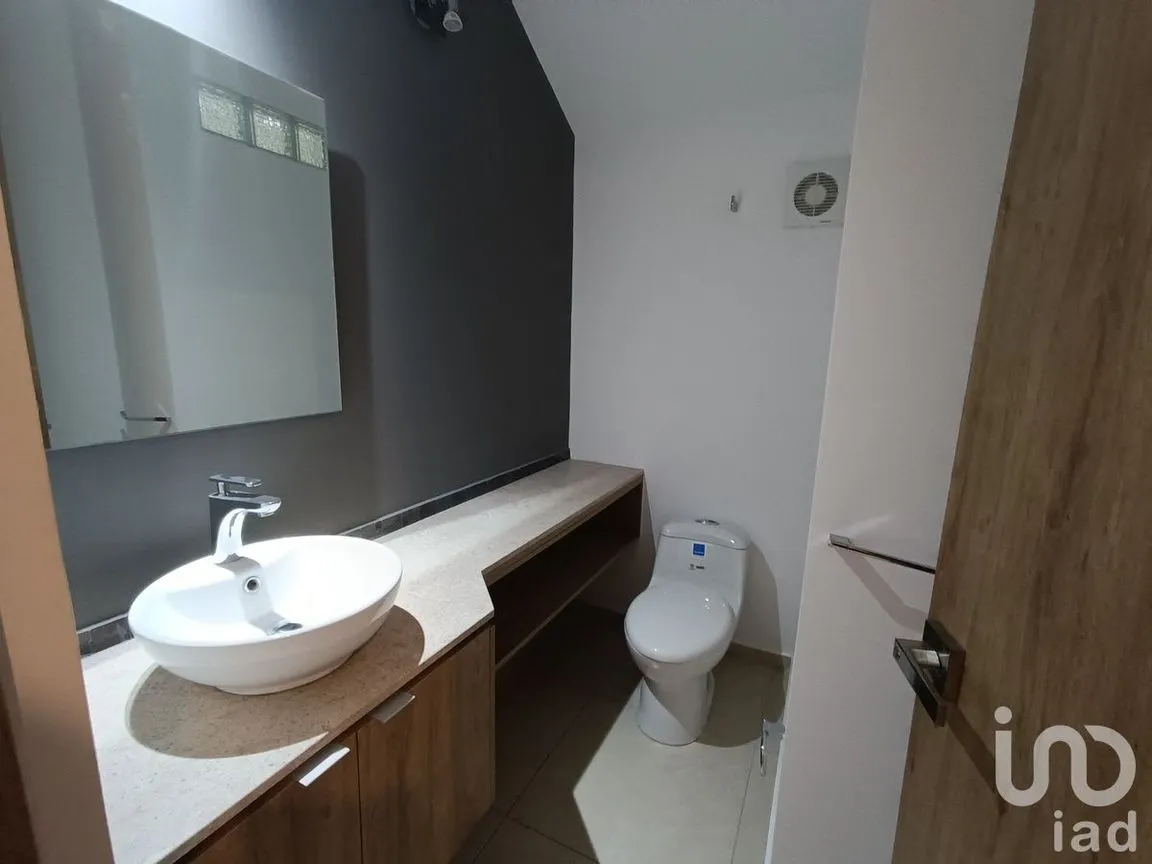Casa en Venta en Lomas de Juriquilla, Querétaro, Querétaro | NEX-228290 | iad México | Foto 4 de 28