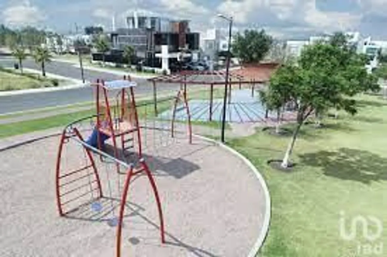 Terreno en Venta en Lomas de Juriquilla, Querétaro, Querétaro | NEX-228302 | iad México | Foto 11 de 12